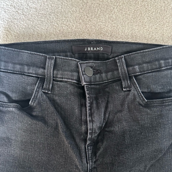 J Brand Black Distressed Cigarette Leg Denim - Sz 26 - Picture 4 of 11